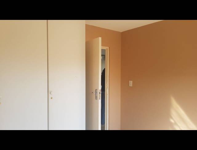 2 bed property to rent in SUNNINGDALE